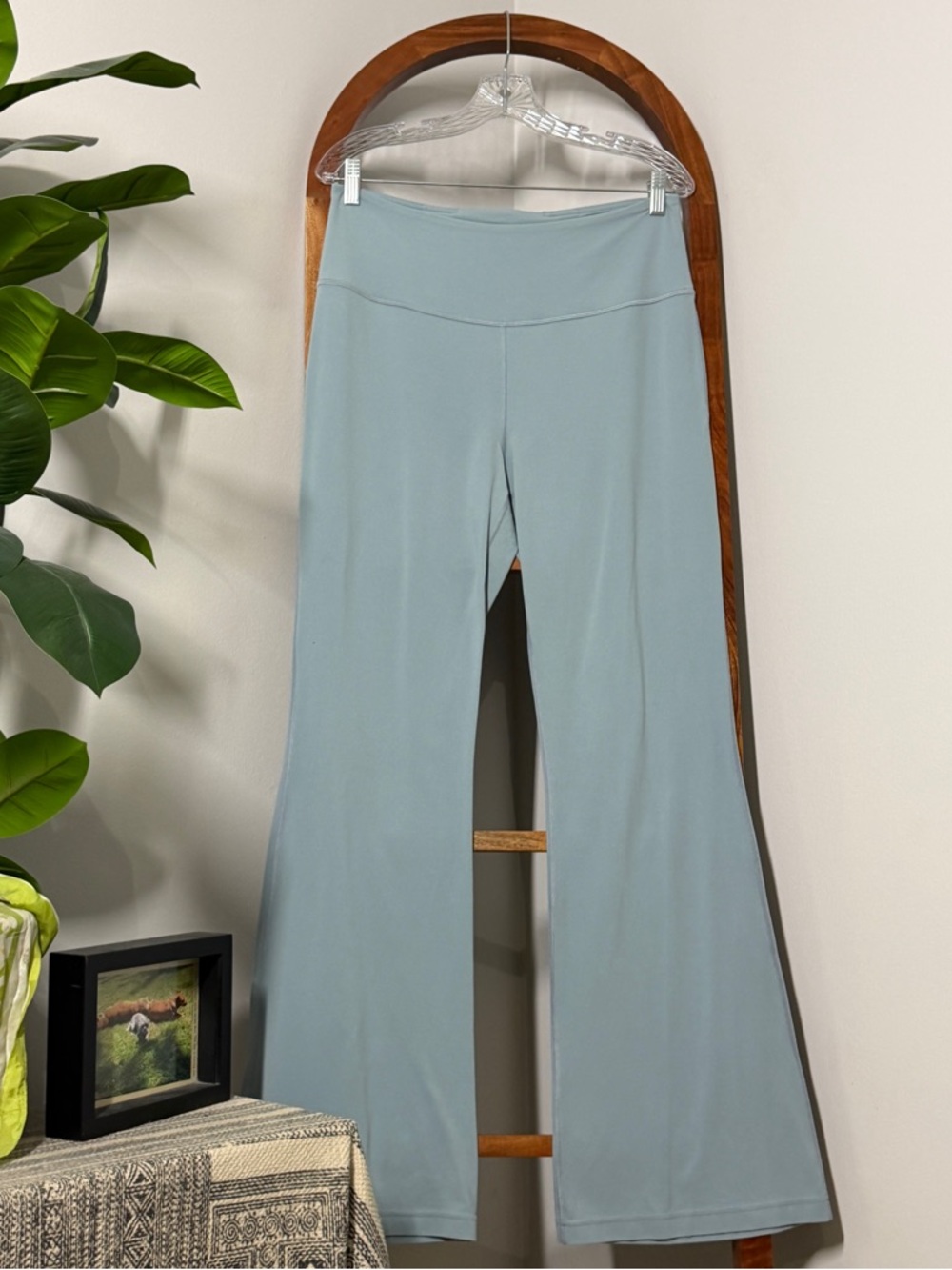 Lululemon 12 Groove Super-High-Rise Flared Pant